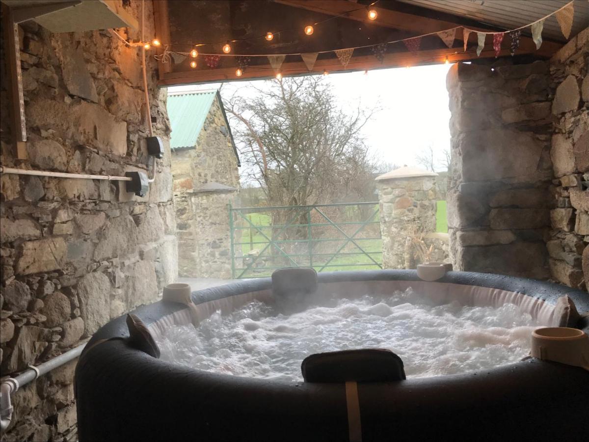 Mournes Family Cottage With Hot Tub Hilltown Eksteriør billede