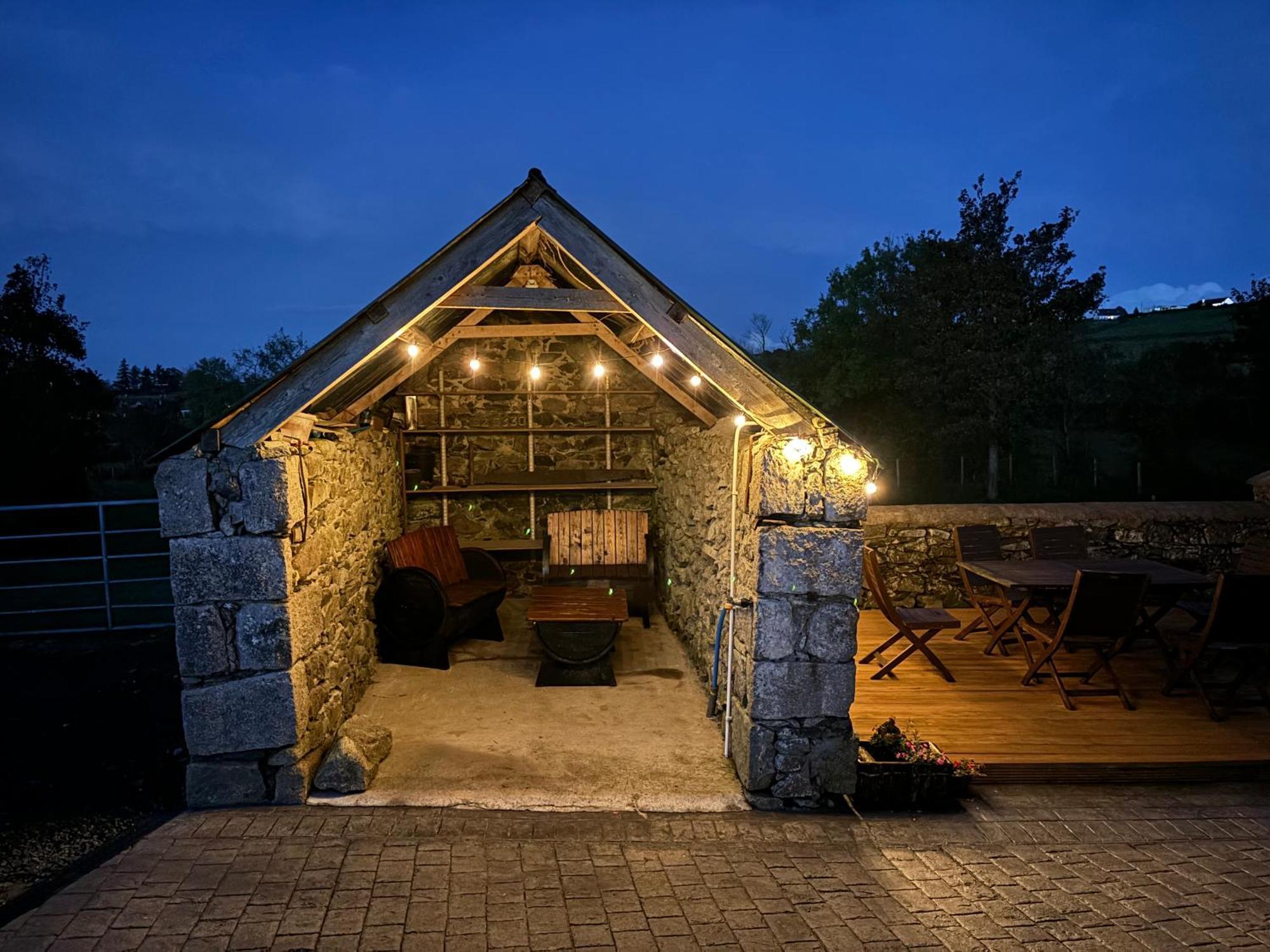 Mournes Family Cottage With Hot Tub Hilltown Eksteriør billede
